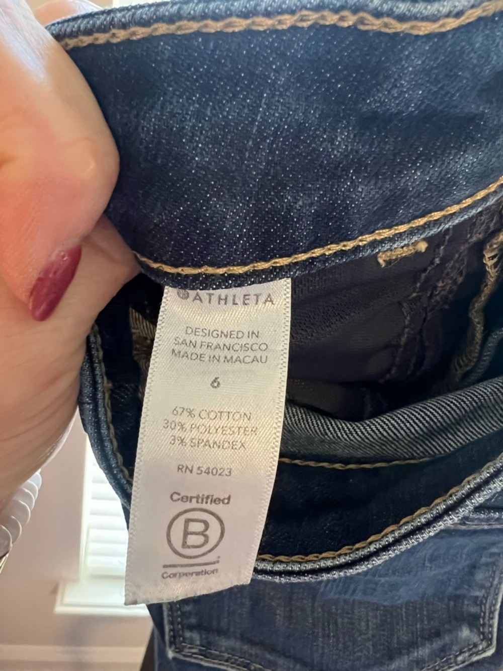 Athleta Straight-Leg / Skinny Jeans in Dark Blue Wash - Picture 3 of 6